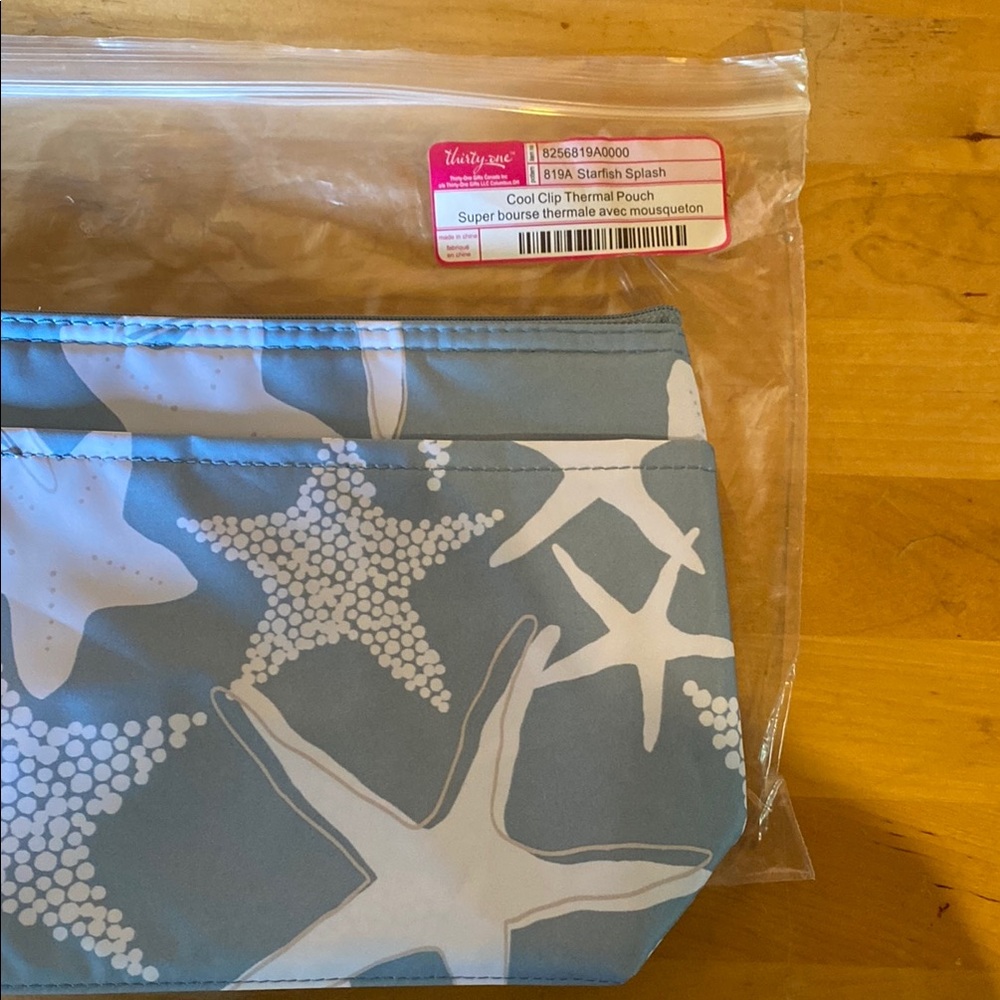 Thirty-One Blue Starfish Thermal Pouch